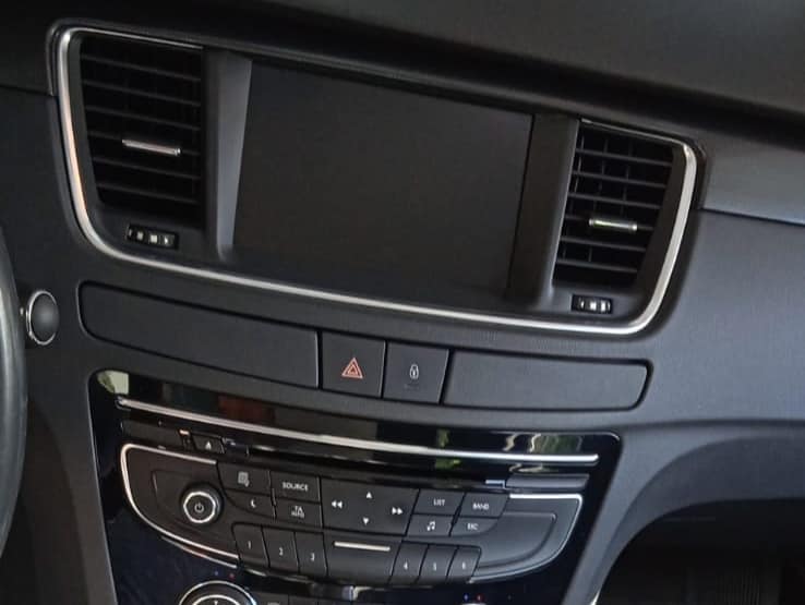 Android 16 Autoradio Car Navigation Stereo for Peugeot 508 2011-2018 MP5 Multimedia Player 9 Inch Carplay Android Auto Bluetooth 4G WiFi Steering Wheel Control FM AM RDS DSP Rear Camera